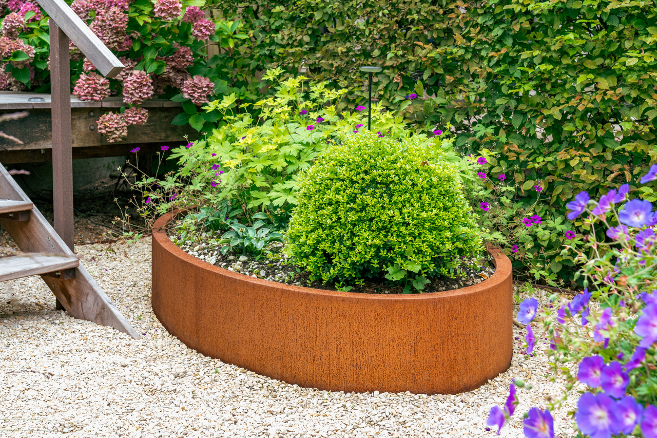 ELLIPSE mit Boden  - Corten Stahl